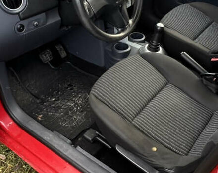 Красный Мицубиси Кольт, объемом двигателя 1.3 л и пробегом 193 тыс. км за 3600 $, фото 16 на Automoto.ua