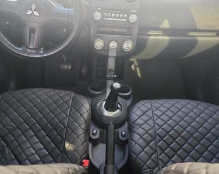 Червоний Міцубісі Кольт, об'ємом двигуна 1.33 л та пробігом 311 тис. км за 4800 $, фото 13 на Automoto.ua