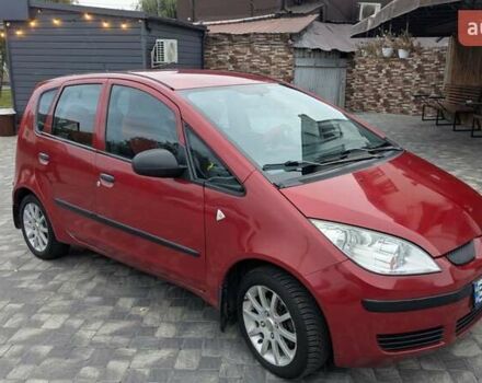 Мицубиси Кольт 2008 в Ровно на Automoto.ua Красный Мицубиси Кольт, объемом двигателя 1.3 л и пробегом 209 тыс. км за 4200 $, фото 2 на Automoto.ua