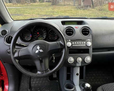 Красный Мицубиси Кольт, объемом двигателя 1.3 л и пробегом 193 тыс. км за 3600 $, фото 19 на Automoto.ua