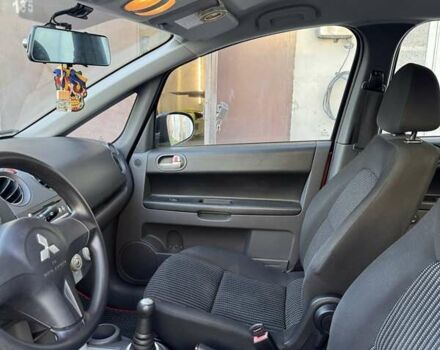 Червоний Міцубісі Кольт, об'ємом двигуна 1.33 л та пробігом 175 тис. км за 5000 $, фото 18 на Automoto.ua