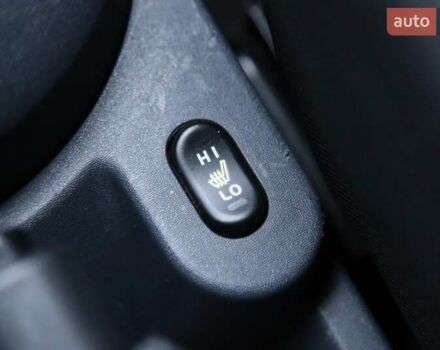 Червоний Міцубісі Кольт, об'ємом двигуна 1.3 л та пробігом 20 тис. км за 7400 $, фото 18 на Automoto.ua