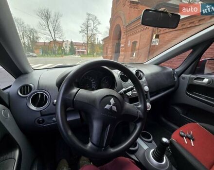 Красный Мицубиси Кольт, объемом двигателя 1.3 л и пробегом 134 тыс. км за 4500 $, фото 12 на Automoto.ua