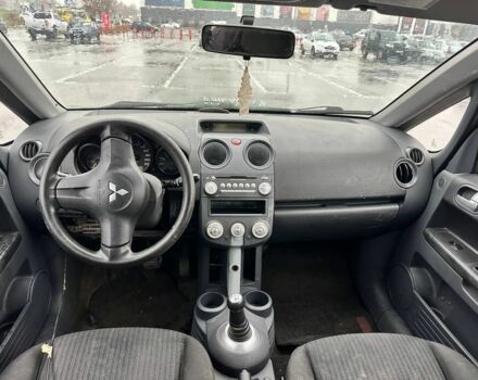 Красный Мицубиси Кольт, объемом двигателя 0 л и пробегом 192 тыс. км за 1350 $, фото 4 на Automoto.ua