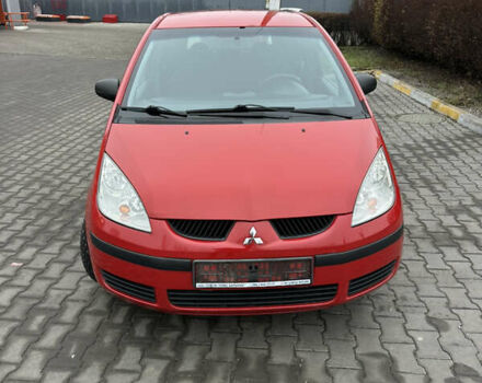 Красный Мицубиси Кольт, объемом двигателя 1.3 л и пробегом 90 тыс. км за 5400 $, фото 1 на Automoto.ua