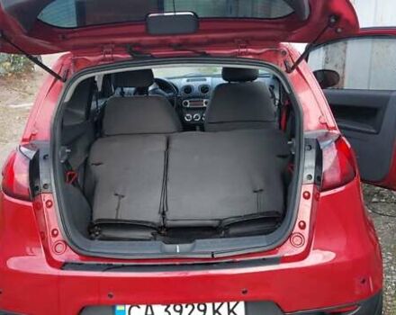 Червоний Міцубісі Кольт, об'ємом двигуна 1.33 л та пробігом 118 тис. км за 5500 $, фото 10 на Automoto.ua