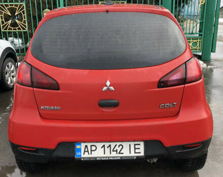 Мицубиси Кольт 2009 в Харькове на Automoto.ua Красный Мицубиси Кольт, объемом двигателя 1.1 л и пробегом 190 тыс. км за 4000 $, фото 5 на Automoto.ua