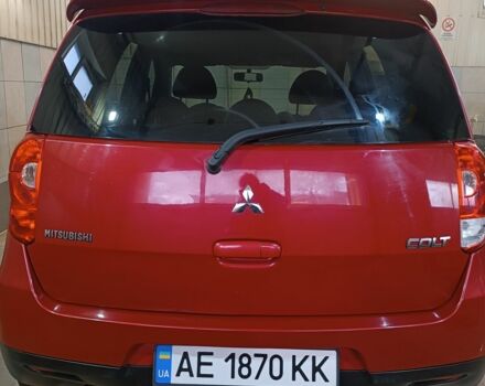 Червоний Міцубісі Кольт, об'ємом двигуна 1.3 л та пробігом 130 тис. км за 5300 $, фото 1 на Automoto.ua