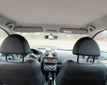 Червоний Міцубісі Кольт, об'ємом двигуна 1.3 л та пробігом 130 тис. км за 5300 $, фото 7 на Automoto.ua