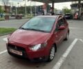Червоний Міцубісі Кольт, об'ємом двигуна 1.33 л та пробігом 209 тис. км за 5000 $, фото 1 на Automoto.ua