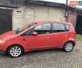 Красный Мицубиси Кольт, объемом двигателя 1.3 л и пробегом 171 тыс. км за 5203 $, фото 1 на Automoto.ua