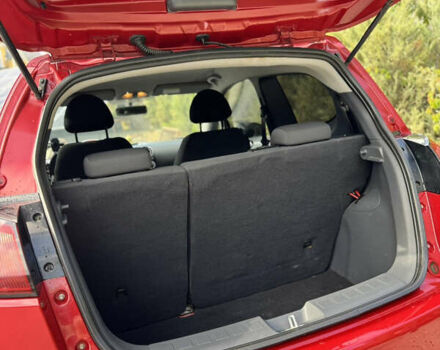 Червоний Міцубісі Кольт, об'ємом двигуна 1.12 л та пробігом 128 тис. км за 3599 $, фото 6 на Automoto.ua