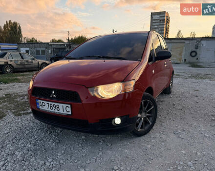 Червоний Міцубісі Кольт, об'ємом двигуна 1.33 л та пробігом 202 тис. км за 5999 $, фото 2 на Automoto.ua