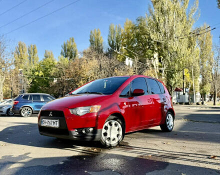 Червоний Міцубісі Кольт, об'ємом двигуна 1.33 л та пробігом 269 тис. км за 5500 $, фото 7 на Automoto.ua