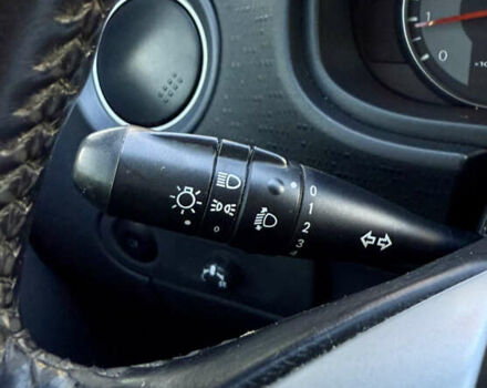 Червоний Міцубісі Кольт, об'ємом двигуна 1.33 л та пробігом 269 тис. км за 5500 $, фото 23 на Automoto.ua