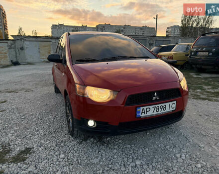 Червоний Міцубісі Кольт, об'ємом двигуна 1.33 л та пробігом 202 тис. км за 5999 $, фото 8 на Automoto.ua