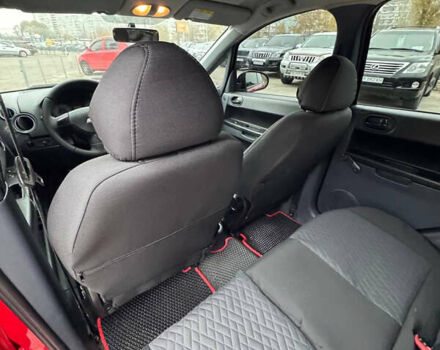 Червоний Міцубісі Кольт, об'ємом двигуна 1.33 л та пробігом 202 тис. км за 5999 $, фото 12 на Automoto.ua