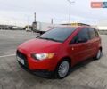 Красный Мицубиси Кольт, объемом двигателя 1.33 л и пробегом 124 тыс. км за 5900 $, фото 3 на Automoto.ua