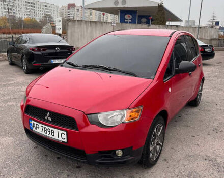 Красный Мицубиси Кольт, объемом двигателя 1.33 л и пробегом 203 тыс. км за 5499 $, фото 1 на Automoto.ua