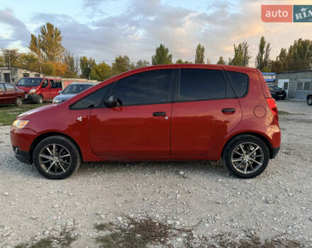 Червоний Міцубісі Кольт, об'ємом двигуна 1.33 л та пробігом 202 тис. км за 5999 $, фото 4 на Automoto.ua