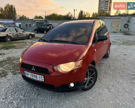Червоний Міцубісі Кольт, об'ємом двигуна 1.33 л та пробігом 202 тис. км за 5999 $, фото 3 на Automoto.ua