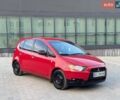 Красный Мицубиси Кольт, объемом двигателя 1.12 л и пробегом 170 тыс. км за 4200 $, фото 1 на Automoto.ua