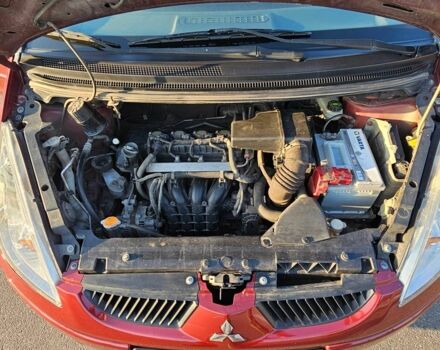 Червоний Міцубісі Кольт, об'ємом двигуна 1.3 л та пробігом 112 тис. км за 4499 $, фото 17 на Automoto.ua