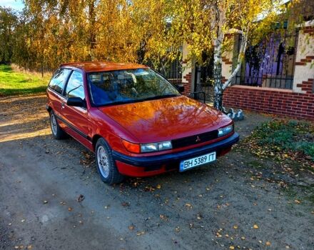 Міцубісі Кольт 1989 у Белгород-Днестровском на Automoto.ua Червоний Міцубісі Кольт, об'ємом двигуна 1.5 л та пробігом 395 тис. км за 1300 $, фото 1 на Automoto.ua