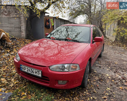 Красный Мицубиси Кольт, объемом двигателя 1.3 л и пробегом 210 тыс. км за 2500 $, фото 1 на Automoto.ua