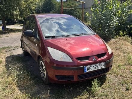 Міцубісі Кольт 2005 у Дніпро (Дніпропетровську) на Automoto.ua Червоний Міцубісі Кольт, об'ємом двигуна 0 л та пробігом 130 тис. км за 4100 $, фото 1 на Automoto.ua