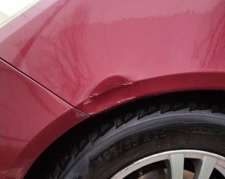 Красный Мицубиси Кольт, объемом двигателя 1.33 л и пробегом 153 тыс. км за 4700 $, фото 1 на Automoto.ua