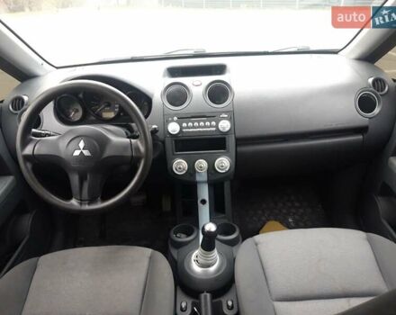 Червоний Міцубісі Кольт, об'ємом двигуна 1.33 л та пробігом 301 тис. км за 3499 $, фото 1 на Automoto.ua