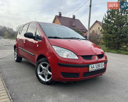 Красный Мицубиси Кольт, объемом двигателя 1.33 л и пробегом 138 тыс. км за 3800 $, фото 1 на Automoto.ua