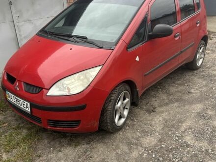 Красный Мицубиси Кольт, объемом двигателя 1.3 л и пробегом 134 тыс. км за 3380 $, фото 1 на Automoto.ua