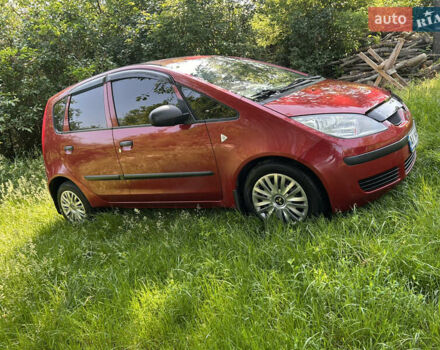 Красный Мицубиси Кольт, объемом двигателя 1.33 л и пробегом 151 тыс. км за 4500 $, фото 1 на Automoto.ua