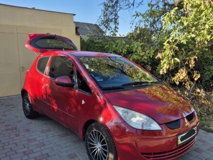 Красный Мицубиси Кольт, объемом двигателя 1.3 л и пробегом 143 тыс. км за 4850 $, фото 1 на Automoto.ua