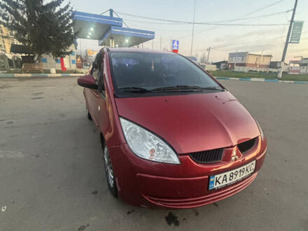 Красный Мицубиси Кольт, объемом двигателя 1.33 л и пробегом 266 тыс. км за 4300 $, фото 1 на Automoto.ua