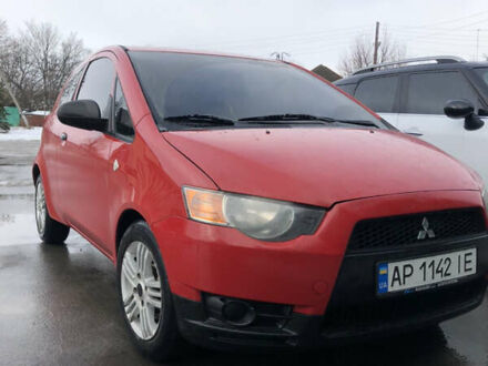 Міцубісі Кольт 2009 у Харкові на Automoto.ua Червоний Міцубісі Кольт, об'ємом двигуна 1.1 л та пробігом 190 тис. км за 4000 $, фото 1 на Automoto.ua