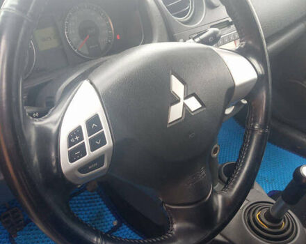 Мицубиси Кольт 2008 в Пулины (Червоноармейск) на Automoto.ua Мицубиси Кольт, объемом двигателя 1.3 л и пробегом 182 тыс. км за 4200 $, фото 8 на Automoto.ua