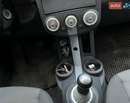 Мицубиси Кольт, объемом двигателя 1.3 л и пробегом 161 тыс. км за 3950 $, фото 6 на Automoto.ua