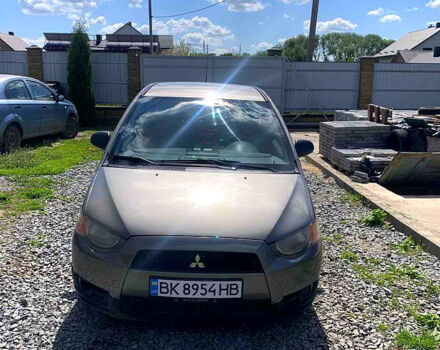 Мицубиси Кольт, объемом двигателя 1.3 л и пробегом 0 тыс. км за 5500 $, фото 1 на Automoto.ua