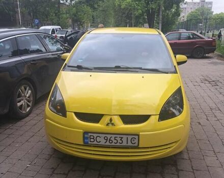 Желтый Мицубиси Кольт, объемом двигателя 1.3 л и пробегом 145 тыс. км за 3650 $, фото 1 на Automoto.ua
