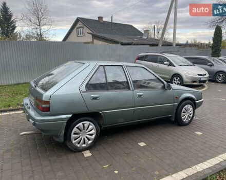 Міцубісі Кольт 1987 у Чернівцях на Automoto.ua Сірий Міцубісі Кольт, об'ємом двигуна 1.8 л та пробігом 232 тис. км за 600 $, фото 6 на Automoto.ua