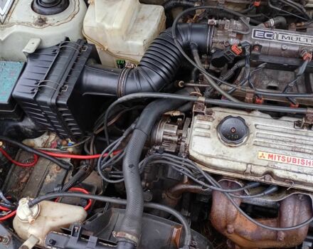 Сірий Міцубісі Кольт, об'ємом двигуна 1 л та пробігом 100 тис. км за 945 $, фото 8 на Automoto.ua