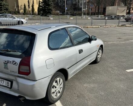Серый Мицубиси Кольт, объемом двигателя 1.6 л и пробегом 316 тыс. км за 800 $, фото 5 на Automoto.ua