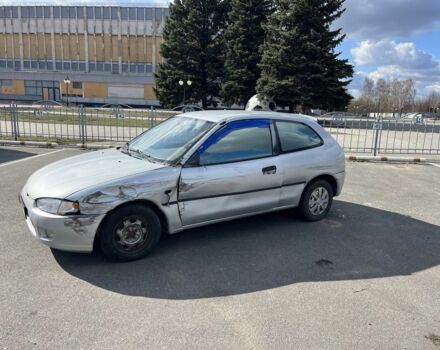 Серый Мицубиси Кольт, объемом двигателя 1.6 л и пробегом 316 тыс. км за 800 $, фото 2 на Automoto.ua