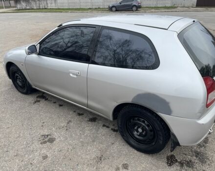 Серый Мицубиси Кольт, объемом двигателя 1.6 л и пробегом 203 тыс. км за 3550 $, фото 3 на Automoto.ua