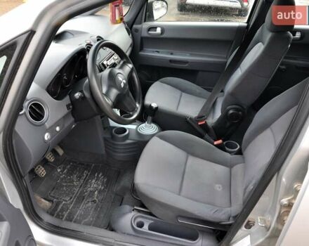 Міцубісі Кольт 2004 у Львові на Automoto.ua Сірий Міцубісі Кольт, об'ємом двигуна 1.3 л та пробігом 210 тис. км за 3500 $, фото 16 на Automoto.ua