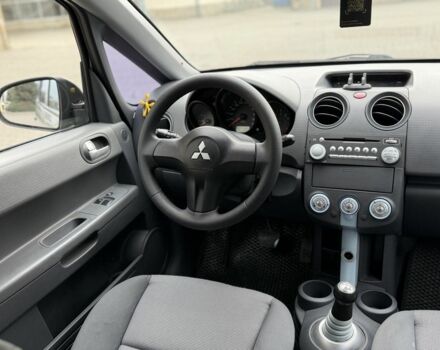 Сірий Міцубісі Кольт, об'ємом двигуна 1.3 л та пробігом 200 тис. км за 3550 $, фото 14 на Automoto.ua