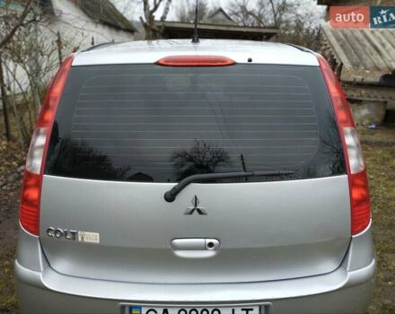 Мицубиси Кольт 2004 в Катеринополе на Automoto.ua Серый Мицубиси Кольт, объемом двигателя 1.33 л и пробегом 192 тыс. км за 3700 $, фото 11 на Automoto.ua